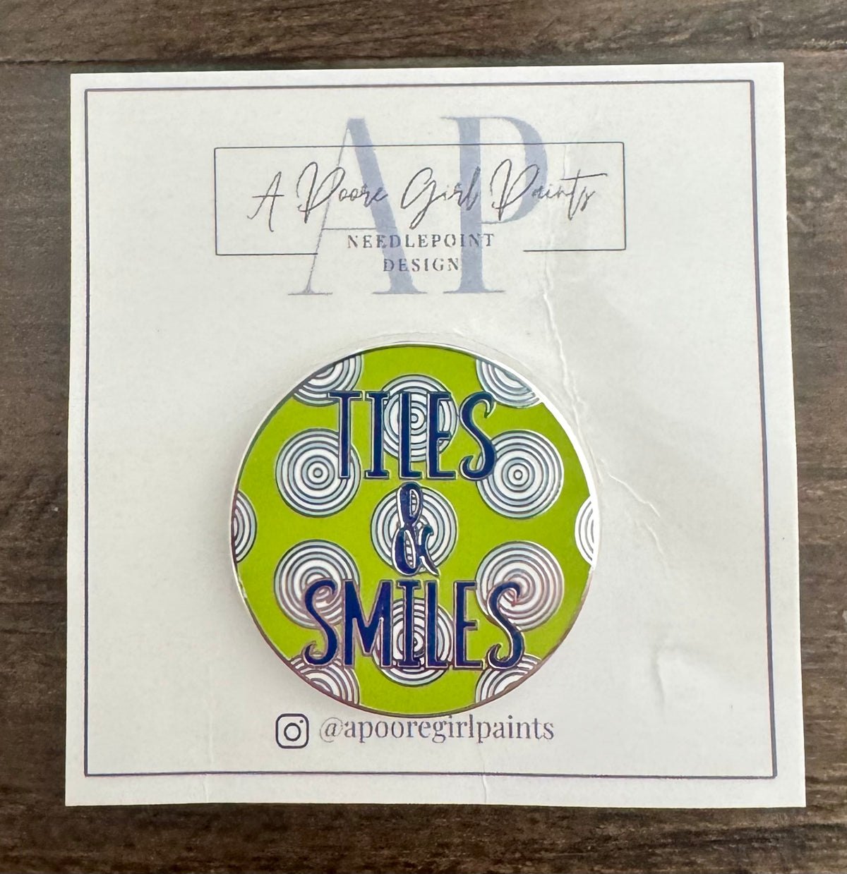 Smiles & Tiles Needle Minder