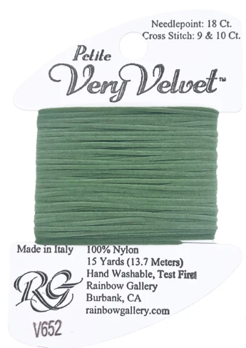 Very Velvet Petite | VP652 Hunter Green