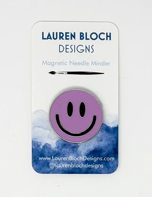 Smiley Face - Light Purple Needle Minder
