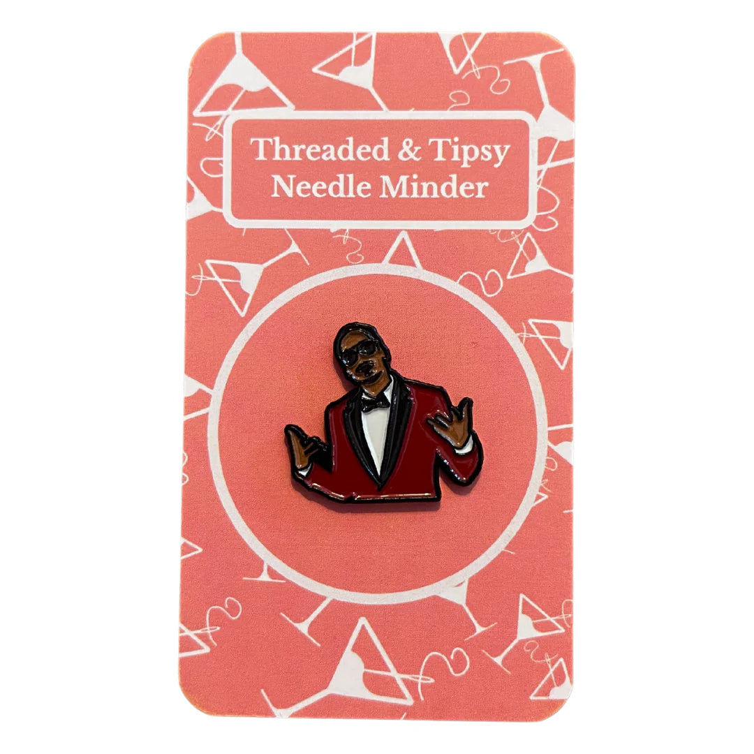 Snoop Needle Minder