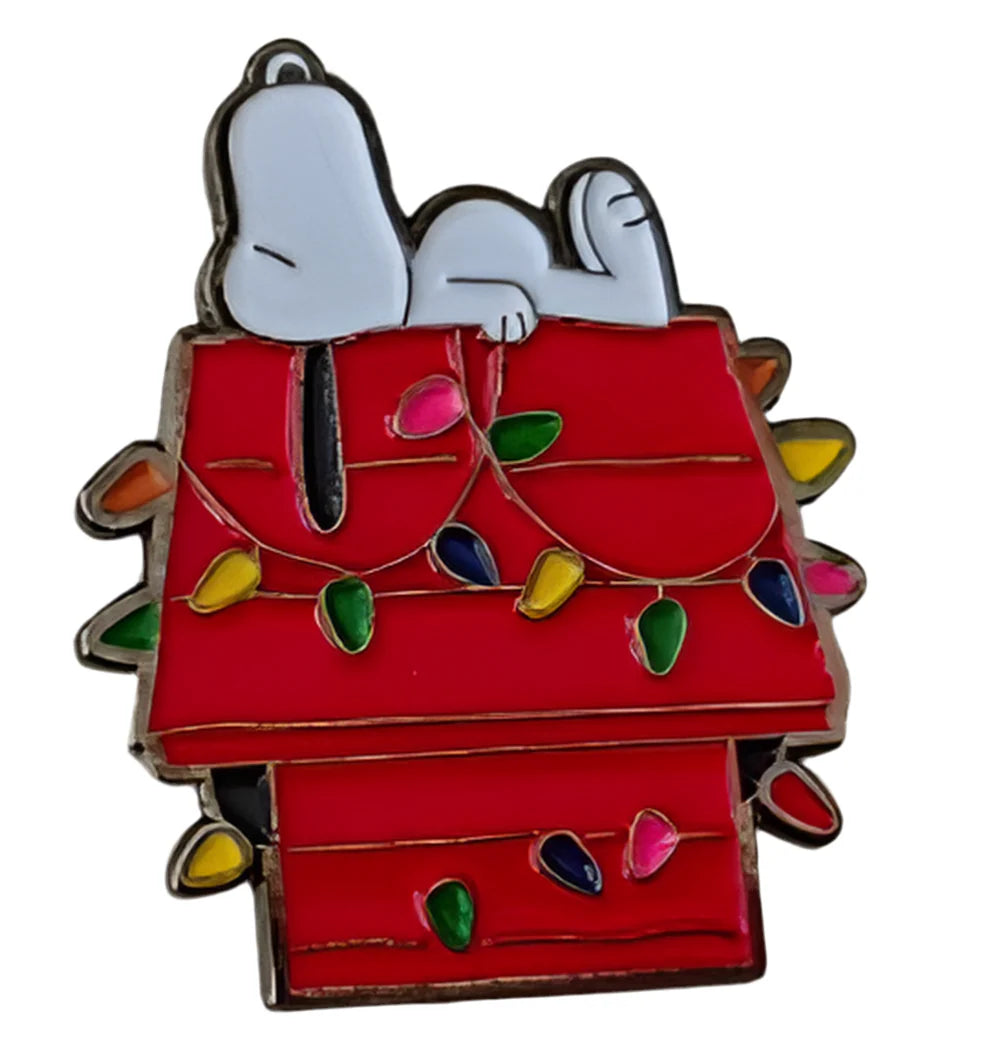 Snoopy Christmas Doghouse Needleminder